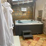 Κατάλυμα σε φάρμα Feudo Del Biviere