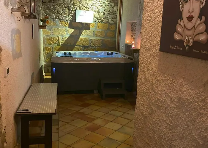 Feudo Del Biviere 팜스테이 *